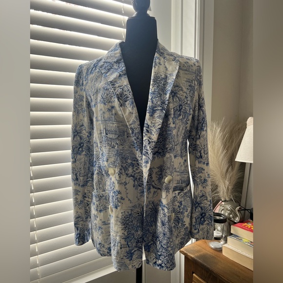 H&M Blue & White Toile Linen-Blend Blazer | Size 2 - Picture 2 of 6